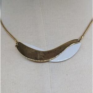 Napier Gold Tone and White Acrylic Waves Collar Necklace Vintage